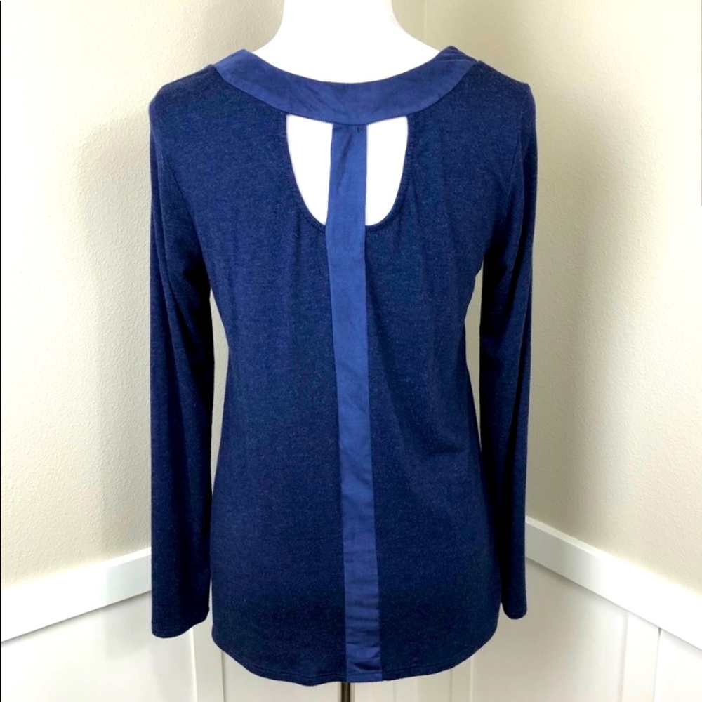 Le Lis Stitch Fix Navy Top